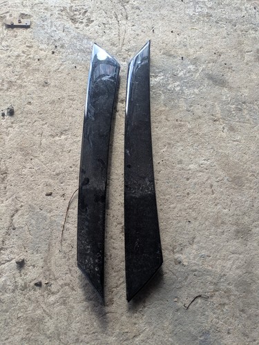 Windscreen piller trims 2007 - piller,